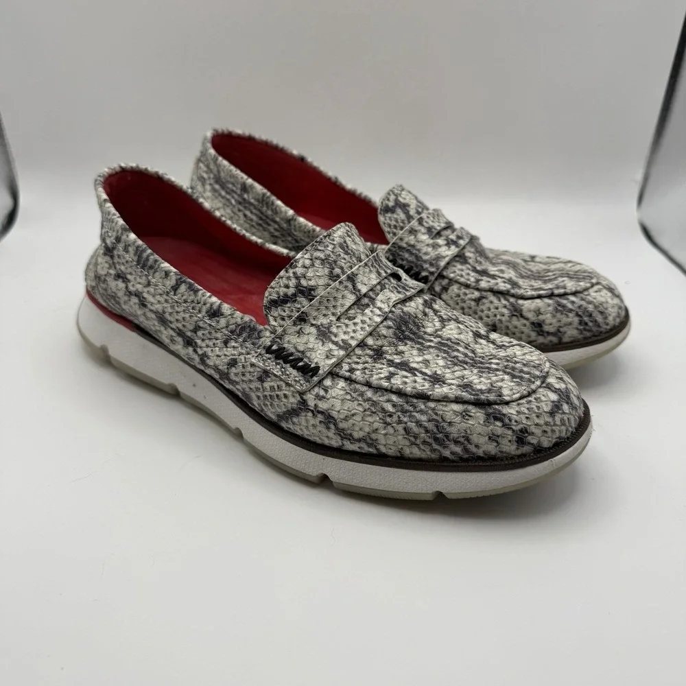 Cole Haan Zerogrand Black White Snakeskin Penny Loafer Women's Sz 8 B